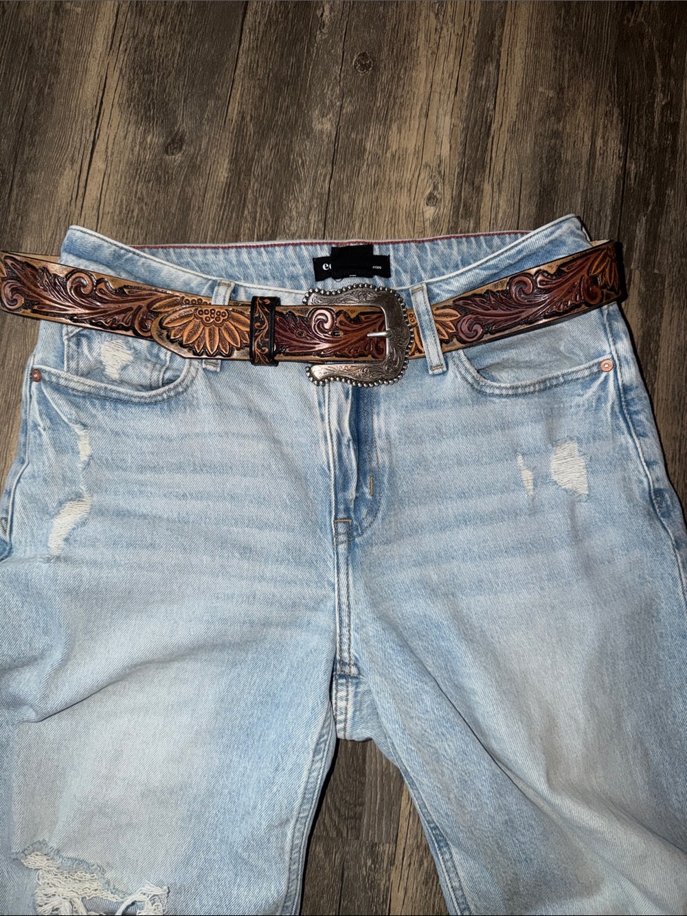 Women’s Accessory Belt - Picture 2 of 5